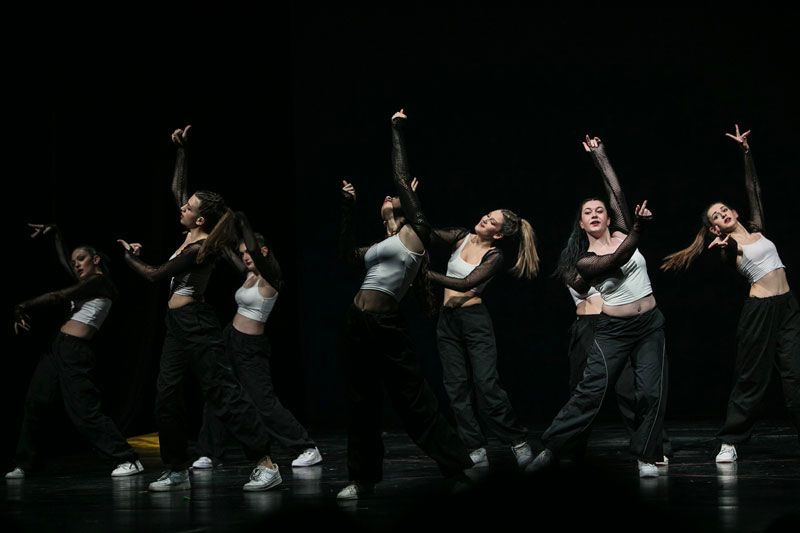 Παιδικό Χιπ-Χοπ (street dance) - Σχολή χορού ΧΟΡΟΛΟΓΙΟΝ