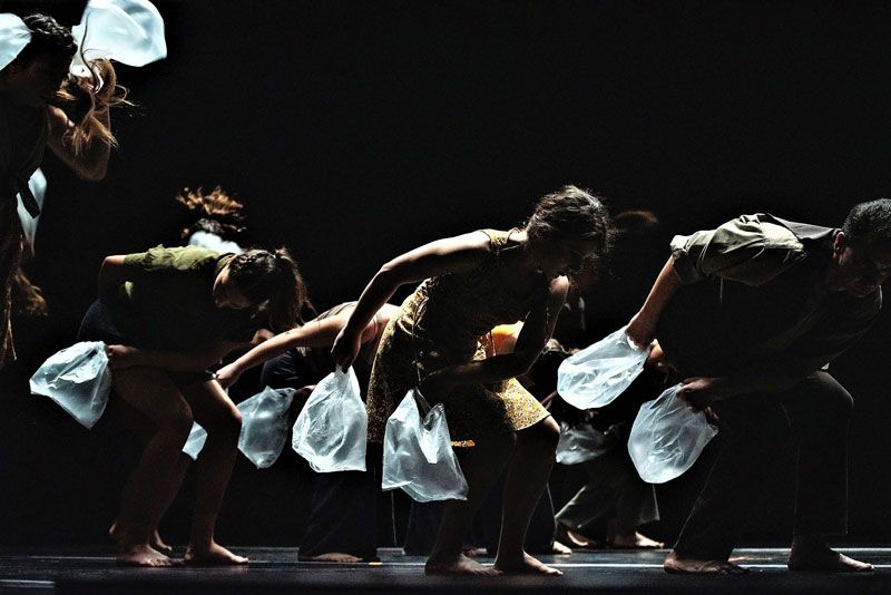 Αυτοσχεδιασμός - Σχολή χορού ΧΟΡΟΛΟΓΙΟΝ