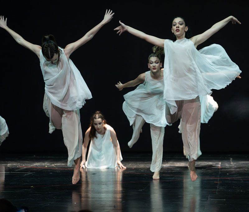 Σύγχρονο - Σχολή χορού ΧΟΡΟΛΟΓΙΟΝ