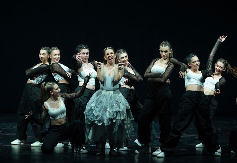 Παιδικό Χιπ-Χοπ (street dance) - Σχολή χορού ΧΟΡΟΛΟΓΙΟΝ