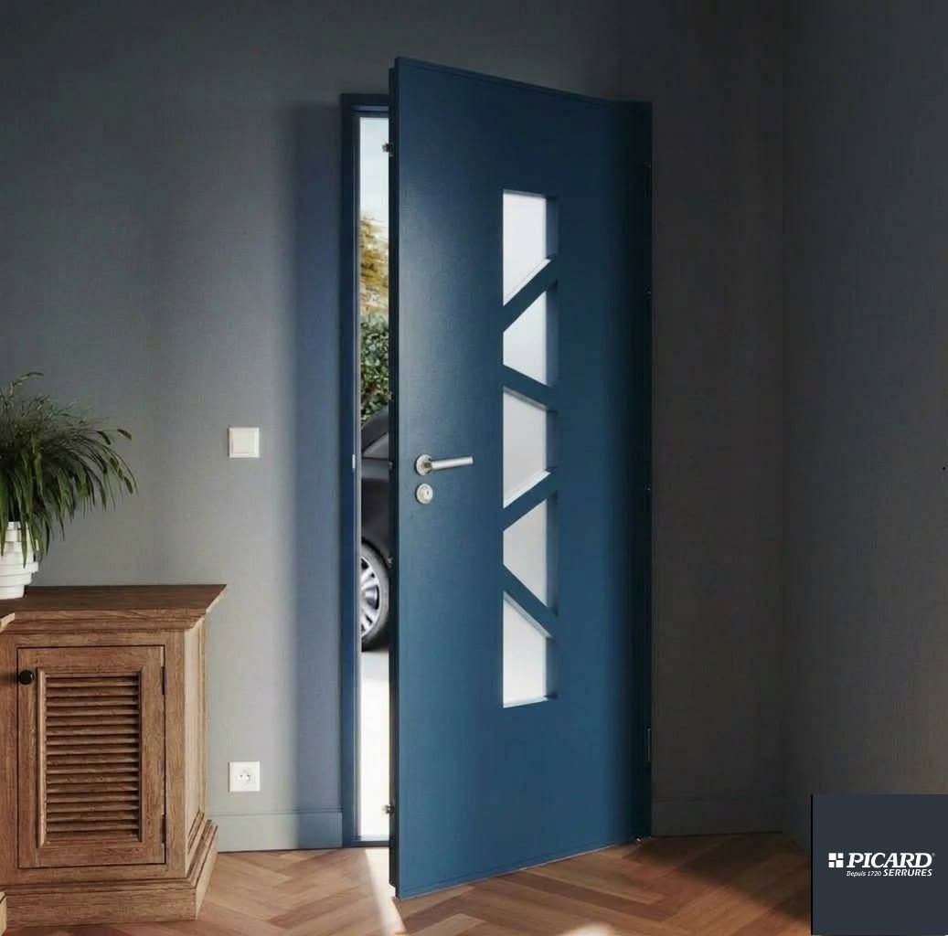 Porte d'entrée bleue