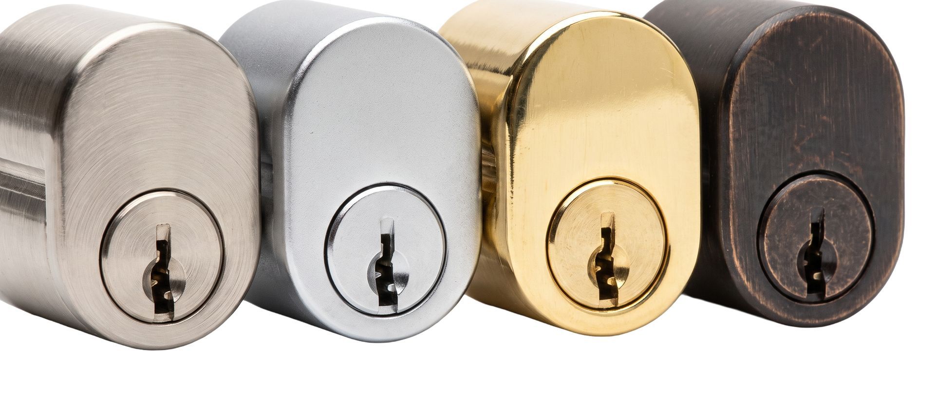 Quatre serrures de porte à clé en métal 