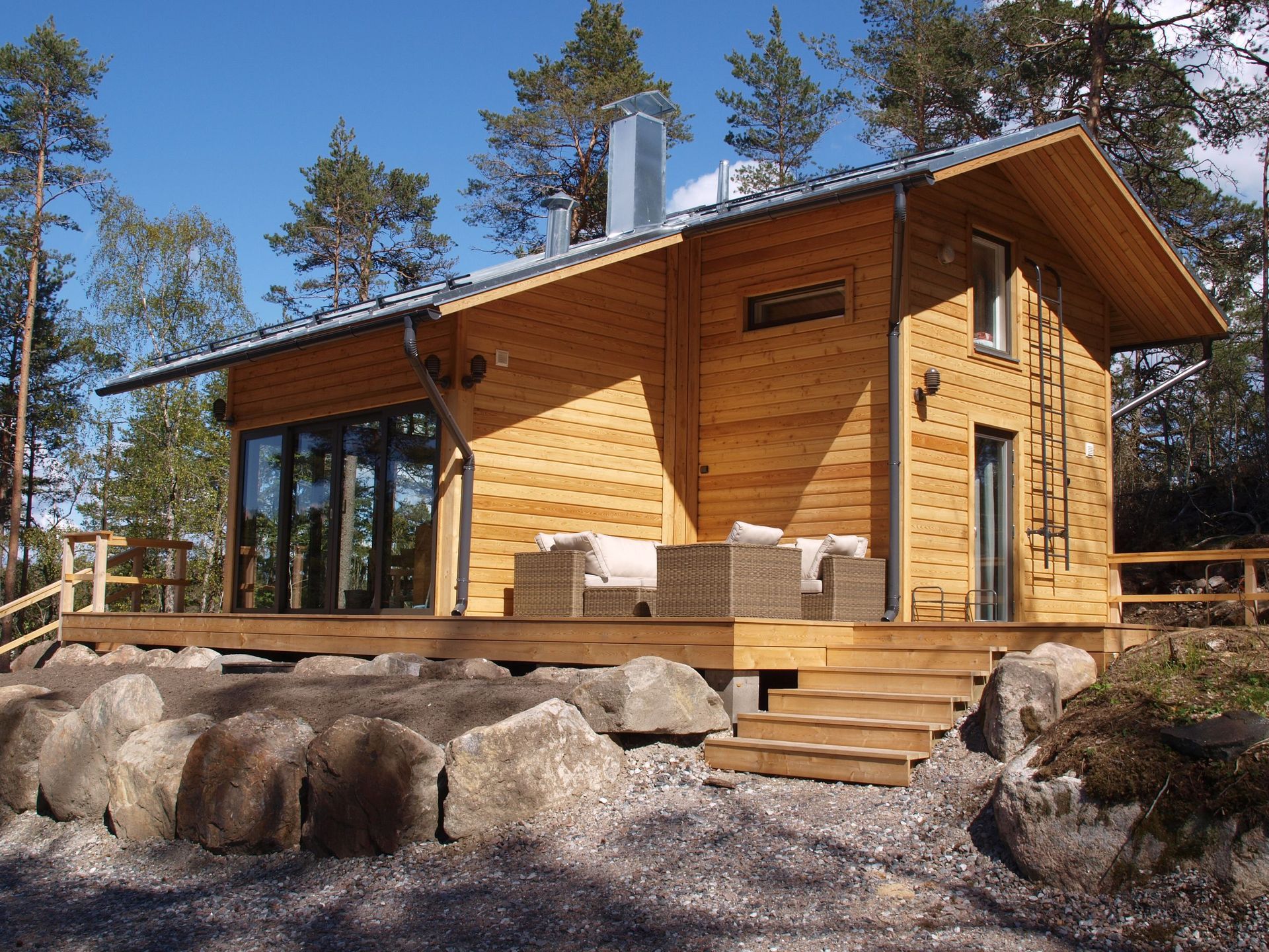 J-Rak Oy Ab Suunnittelu ja Rakennus