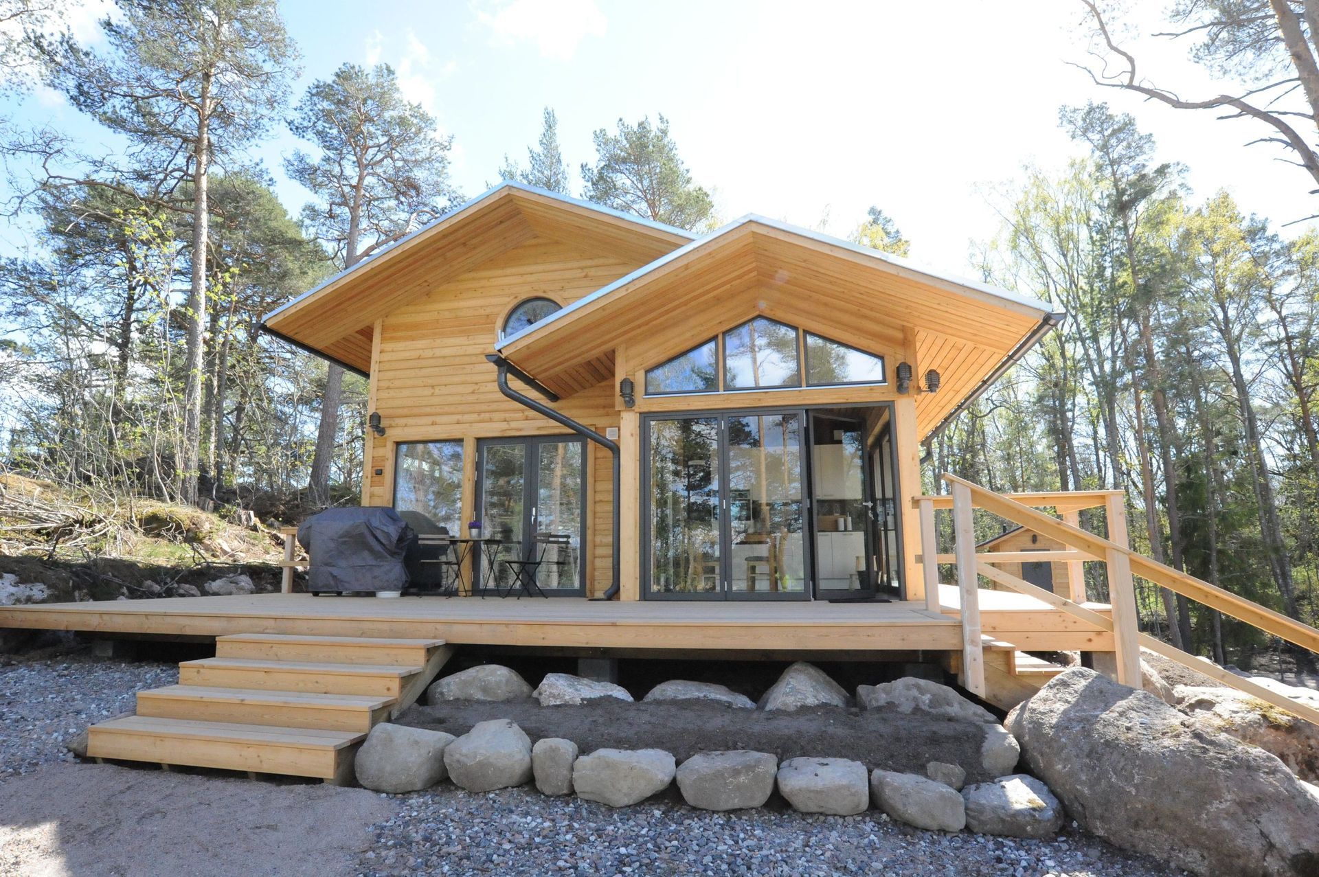 J-Rak Oy Ab Suunnittelu ja Rakennus