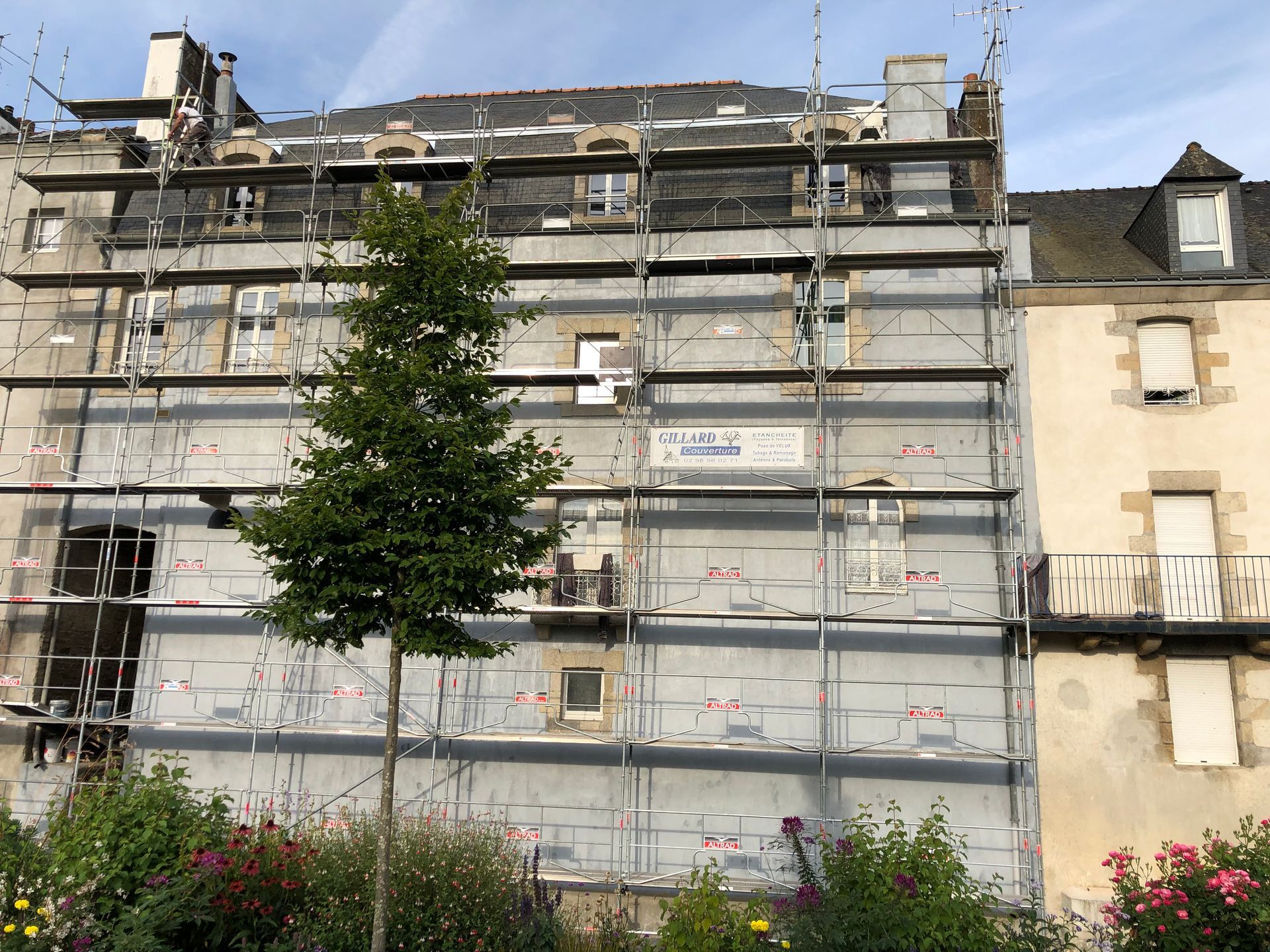 Application de matière pour imperméabiliser la façade