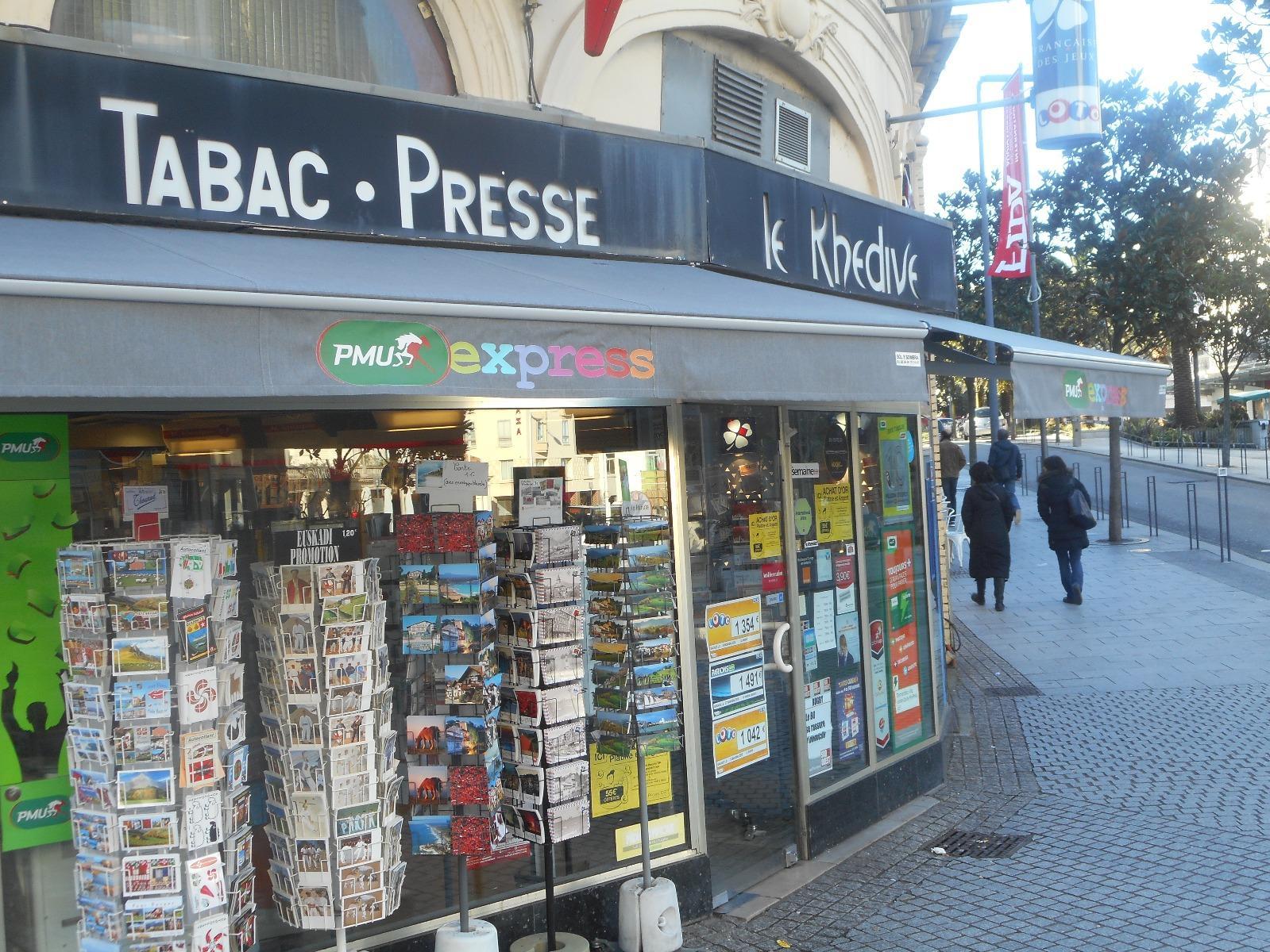 Store d'un tabac