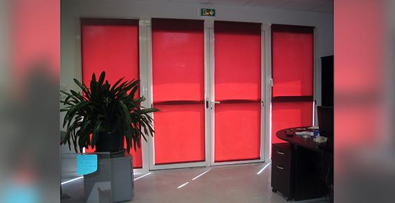 Store intérieur en toile