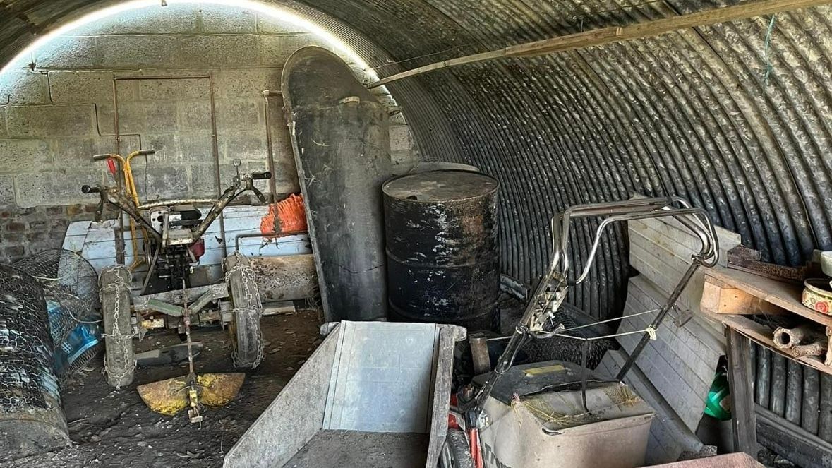 Débarras d'un vieux garage