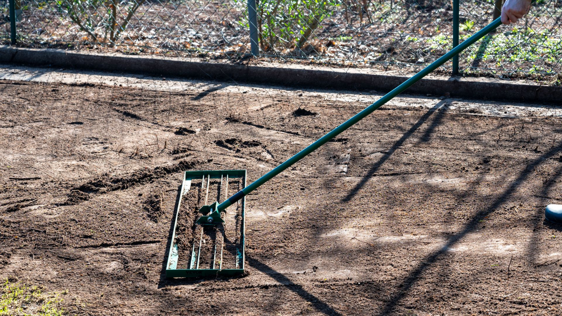 Mise à plat du sol d'un jardin