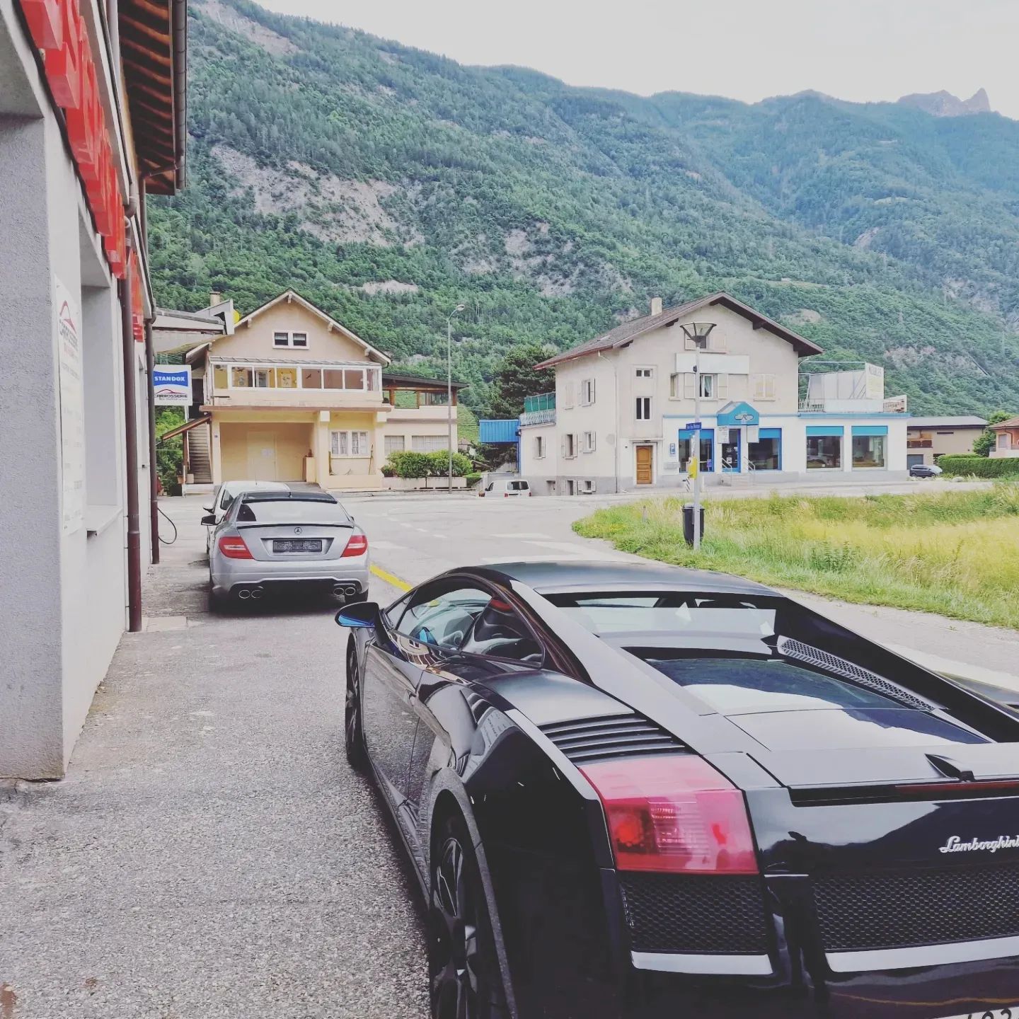 Carrosserie du Rhône Sàrl