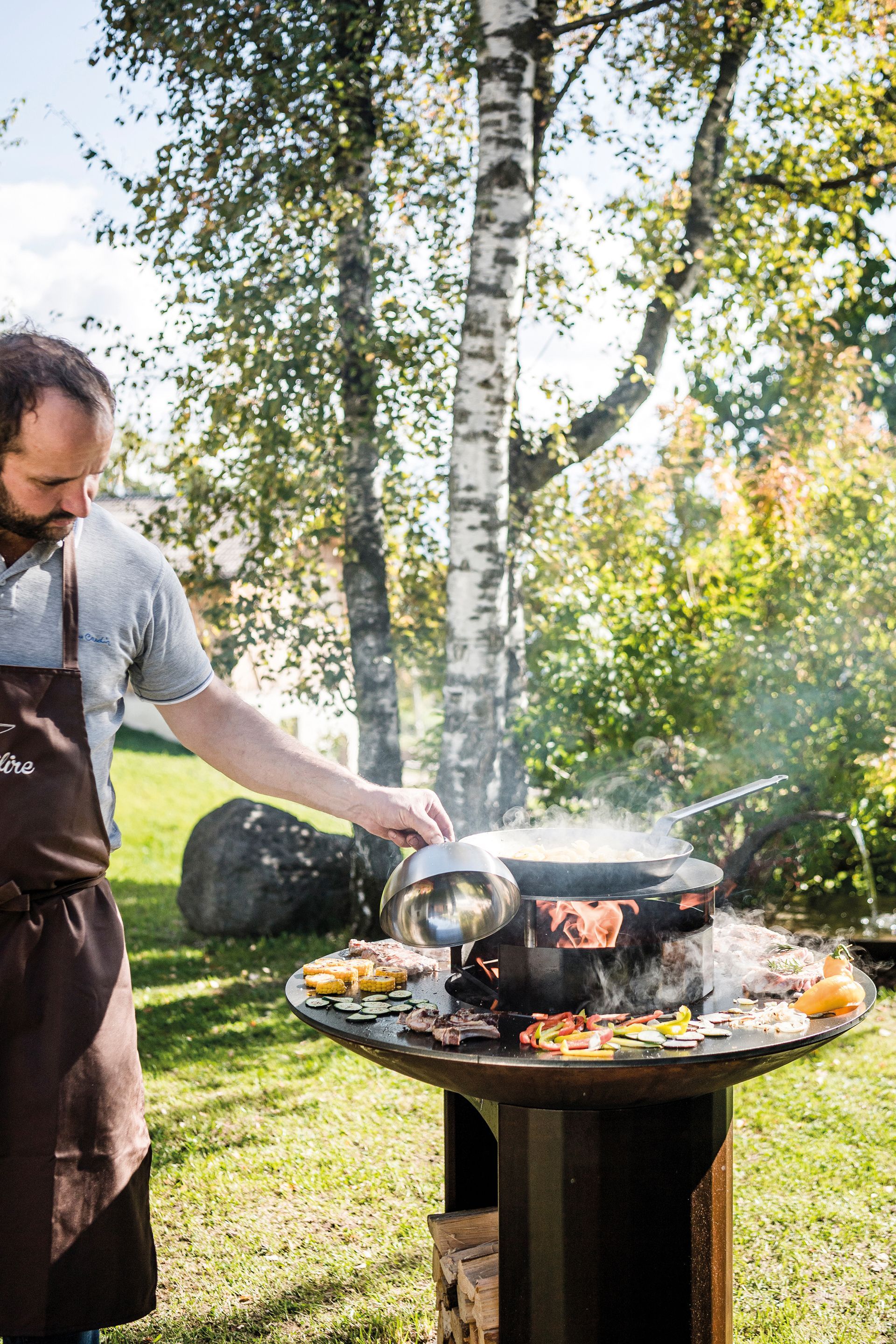 Mann benutzt Garglocke von Martin Deuflhart