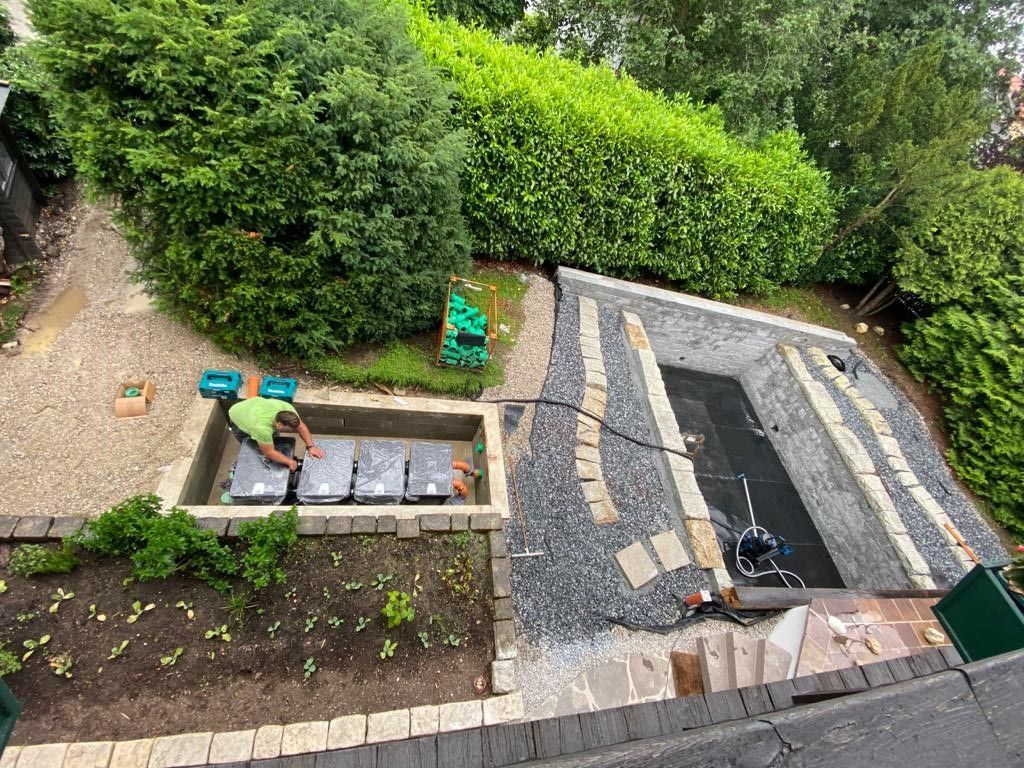 Schwimmteich wird gebaut, Foto von Martin Deuflhart