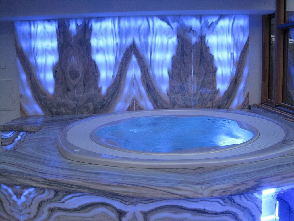 Riviera Pool Relaxo-Marmor-LED-Vital Aqua.dh-3