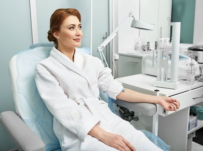 Femme en dialyse