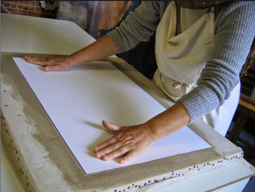 Rentoilage de tableaux