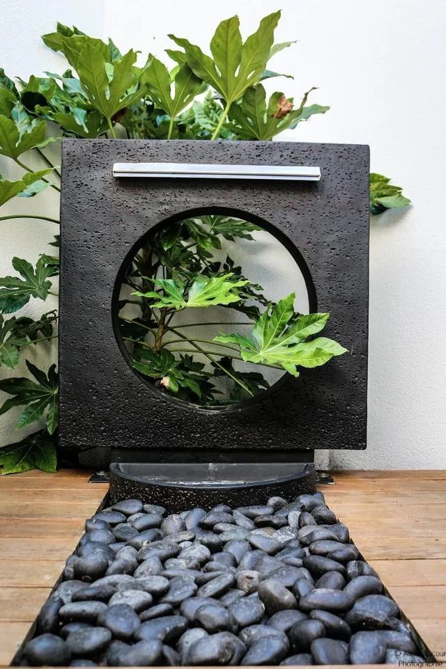 Création d'une fontaine d'une maison moderne