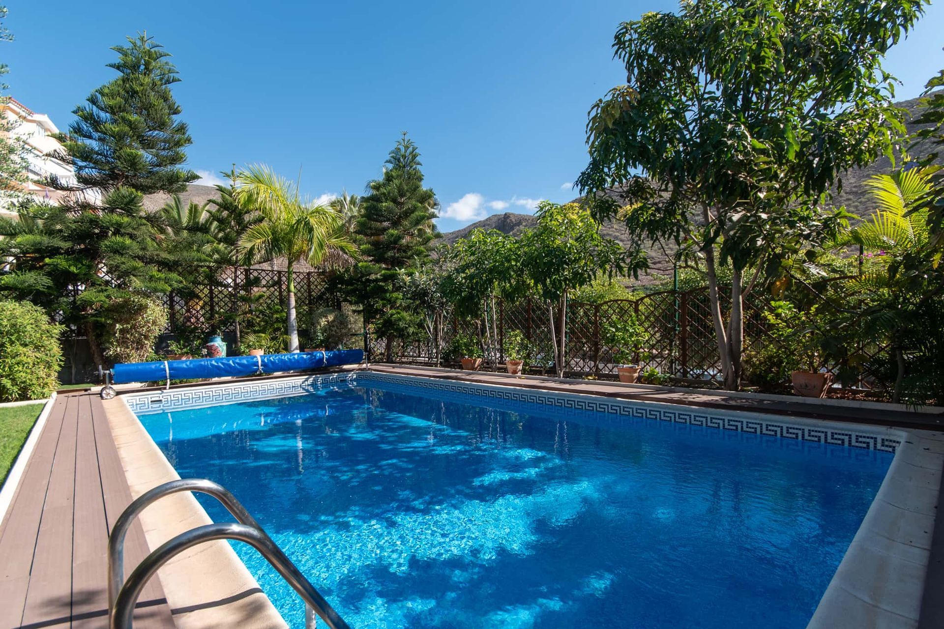 Villa Esmeralda with private heated pool