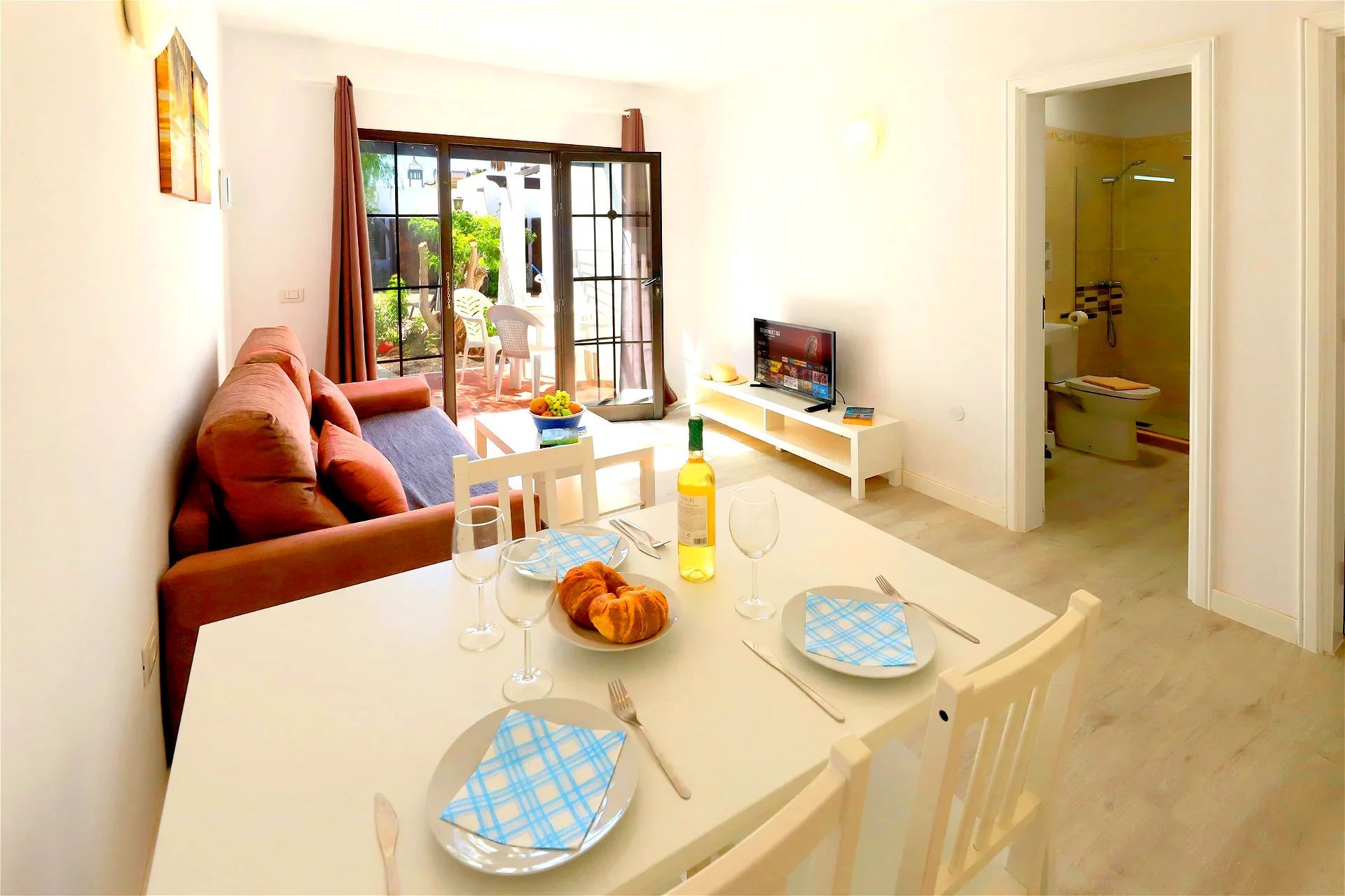 Lounge and dining area at Salmarina Bungalows, Matagorda, Puerto del Carmen, Lanzarote