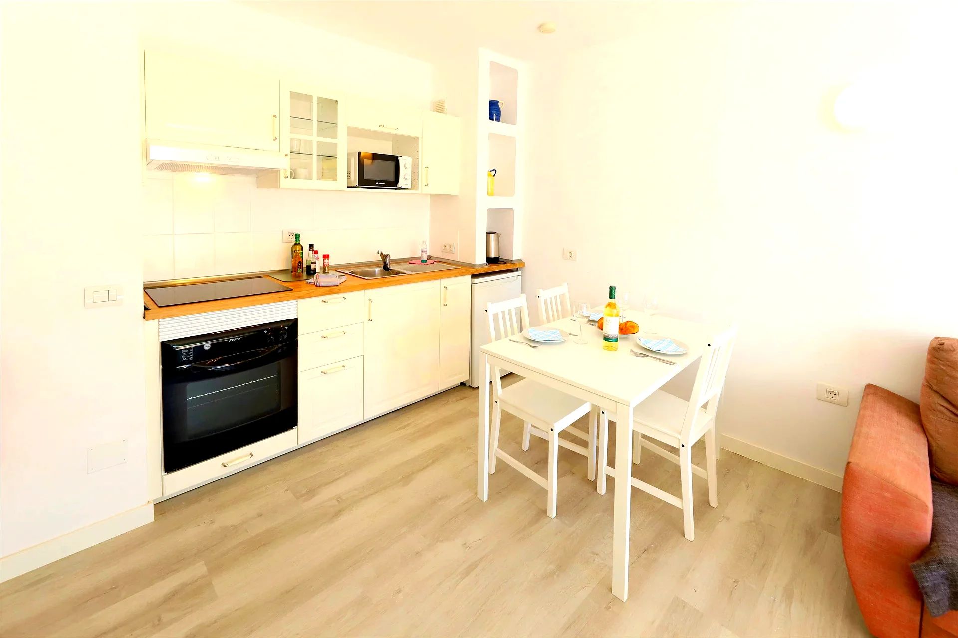 Kitchen at Salmarina Bungalows, Matagorda, Puerto del Carmen, Lanzarote