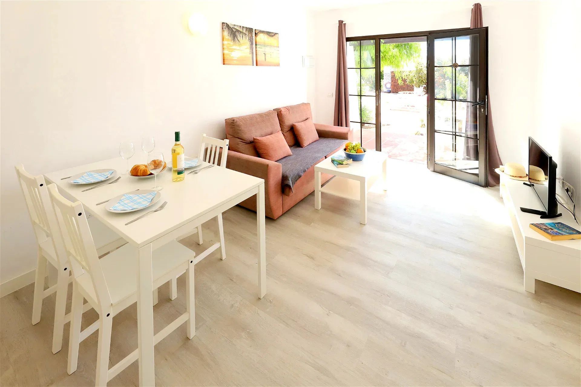 Lounge and dining area at Salmarina Bungalows, Matagorda, Puerto del Carmen, Lanzarote