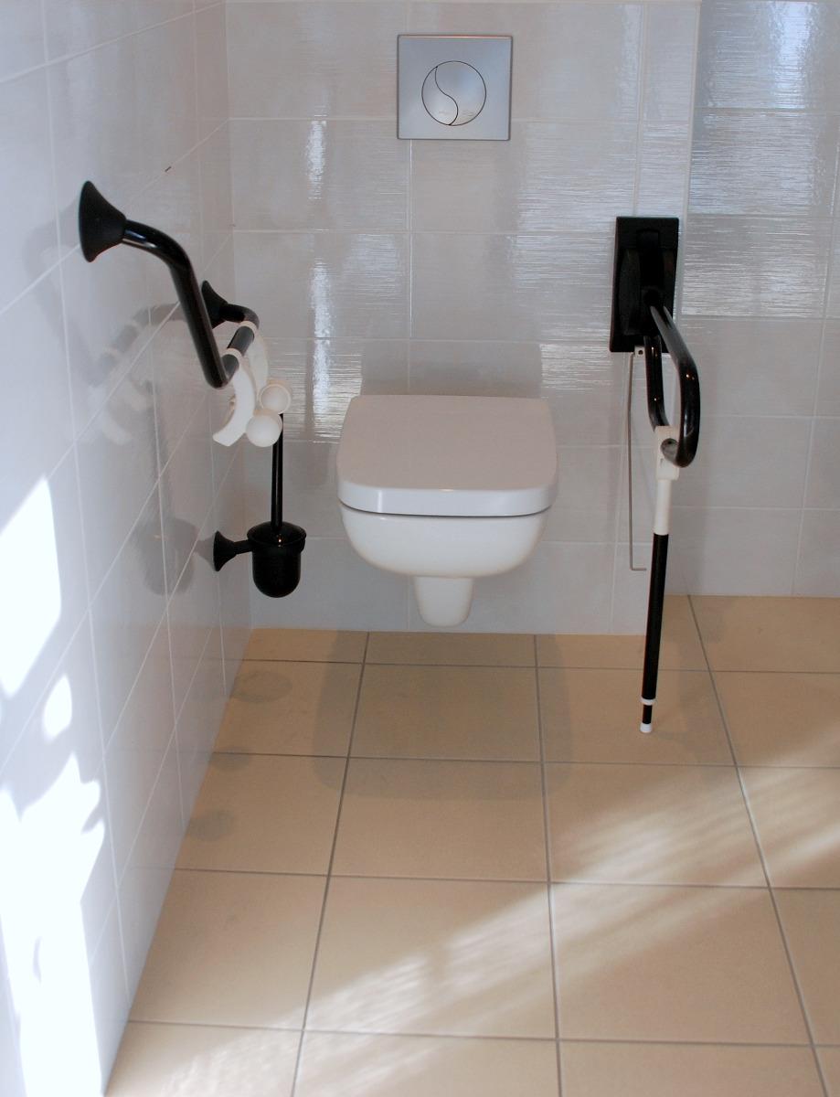 WC Adapté pour personne Handicapée à Paris