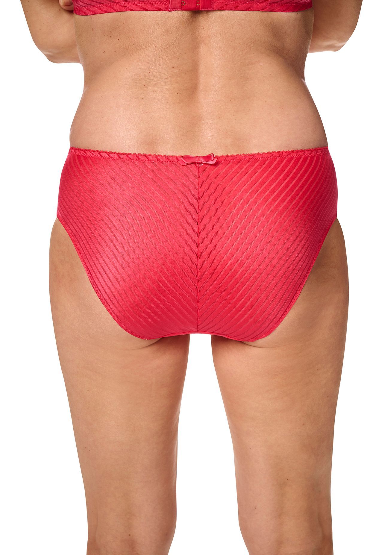 Karolina culotte derrière