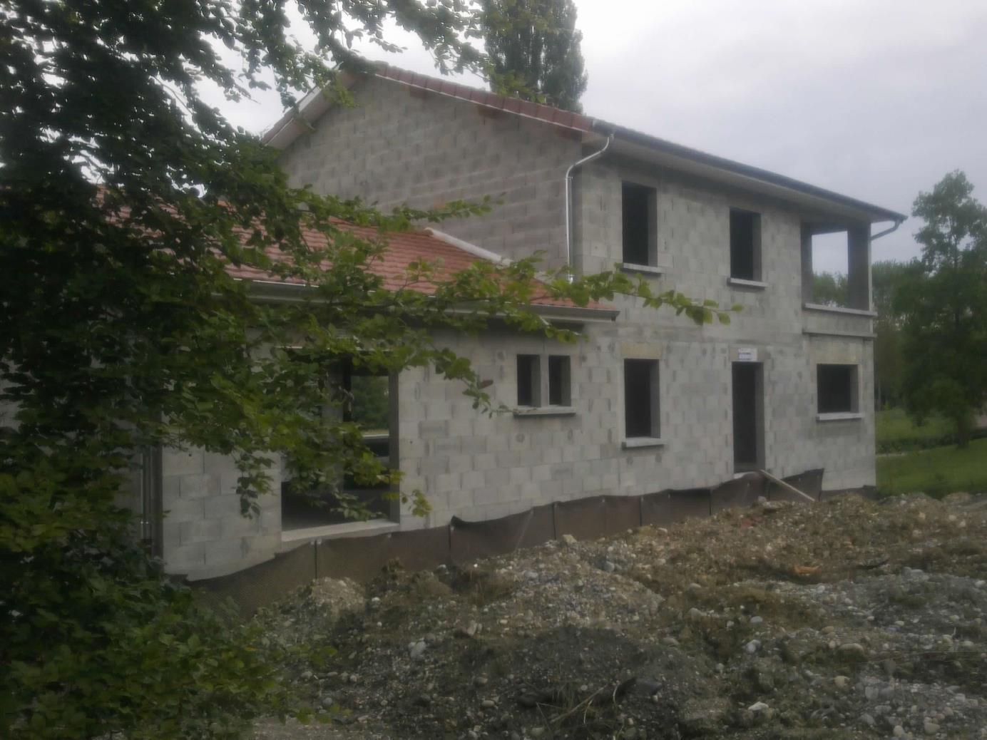Construction  neuve de bâtiments Agnès Albrecht-Bal à Luzinay