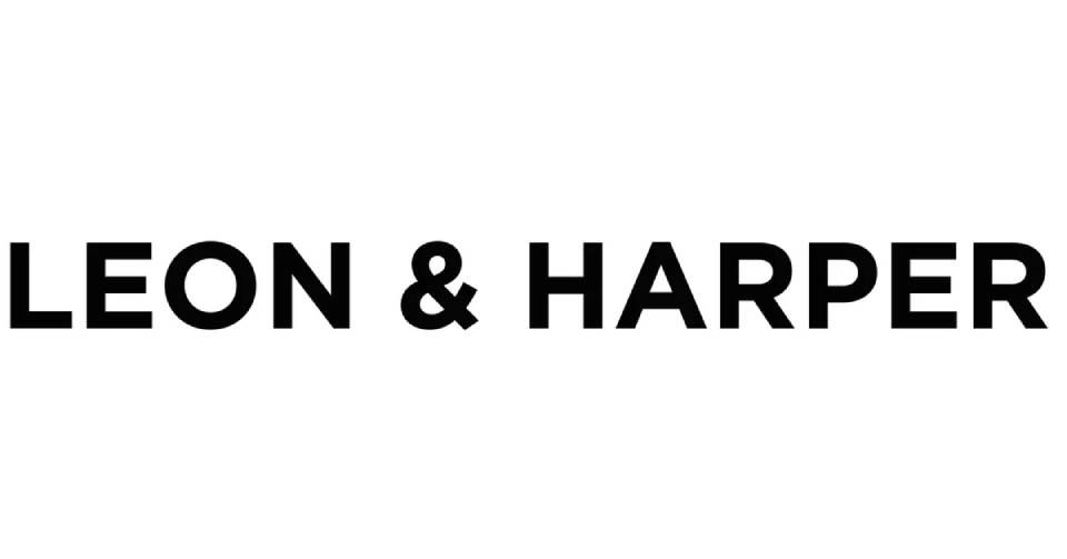 Logo LEON & HARPER en caractères noirs sur fond blanc.