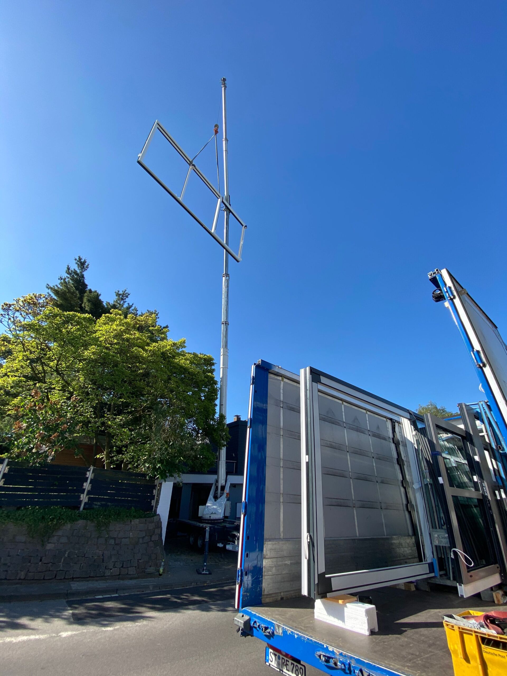 Schüco Fenster Kran Vermietung