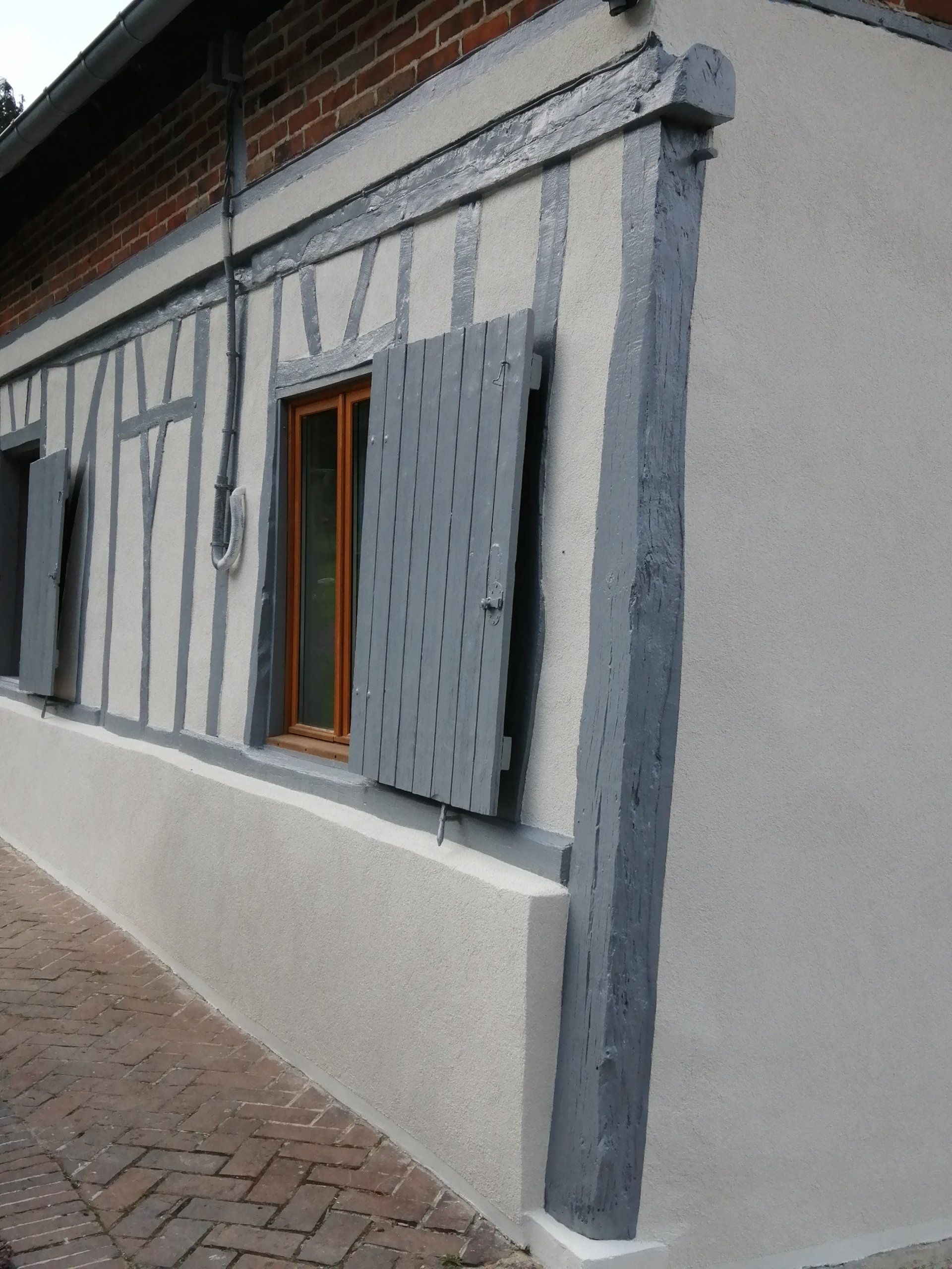 Travaux de peinture extérieure - volets