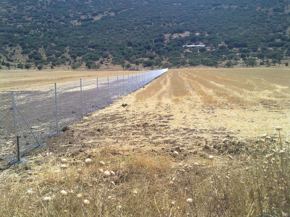 Περιφράξεις Αγροτεμαχίων - Βικελής Βασίλειος