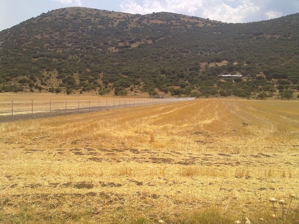Περιφράξεις Αγροτεμαχίων - Βικελής Βασίλειος