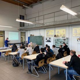 Schulung zur elektrotechnisch unterwiesenen Person (EuP) für Hochvolt-eigensichere Systeme in Fahrzeugen nach DGUV200-005