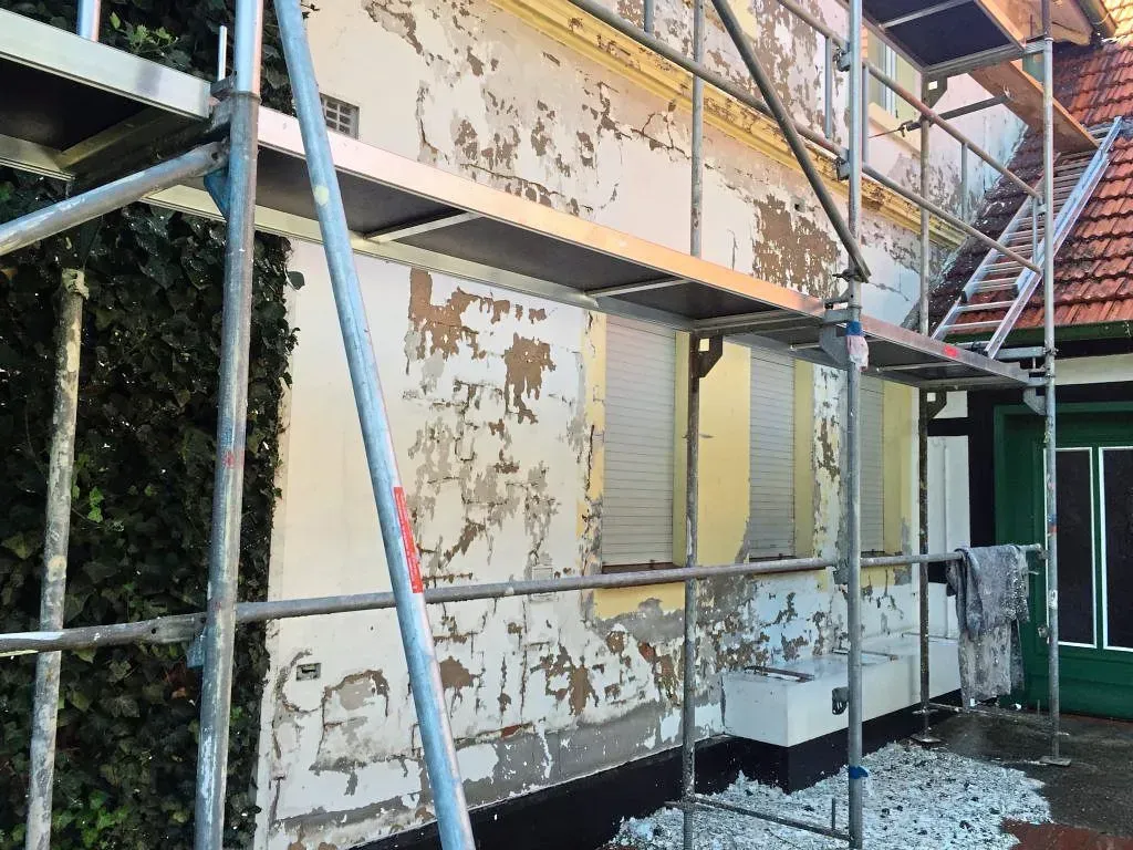Fassadensanierung vorher