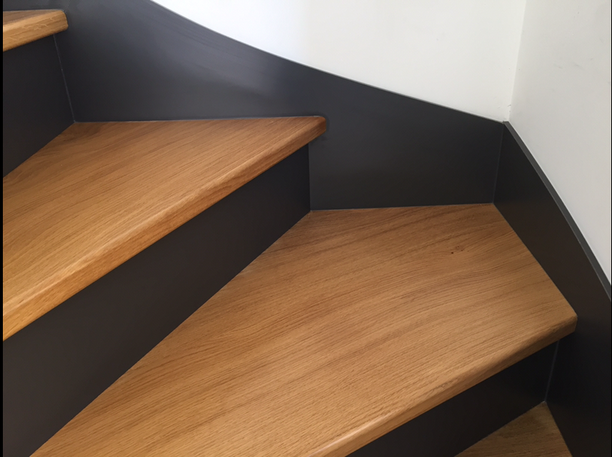 Escaliers intérieurs en bois