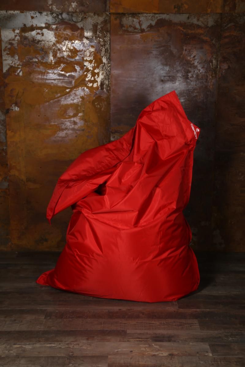 Roter Sitzsack der HDI Dämmstoff-Vertriebs GmbH & Co.KG