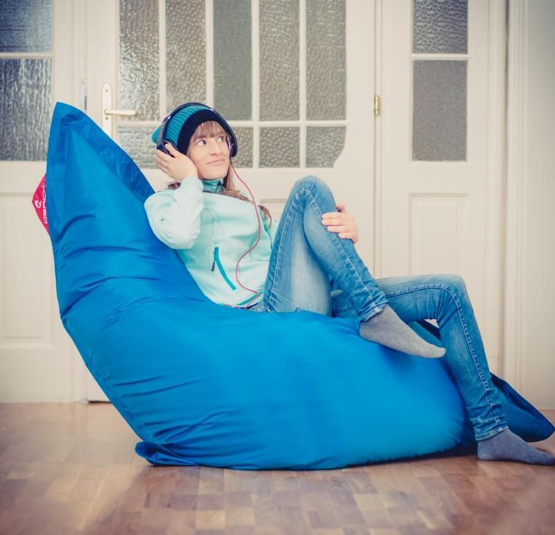 Kunde auf Sitzsack der HDI Dämmstoff-Vertriebs GmbH & Co.KG