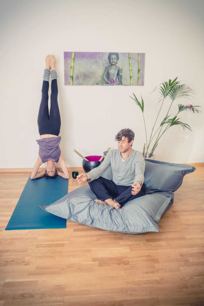 Kunden auf Sitzsack der HDI Dämmstoff-Vertriebs GmbH & Co.KG