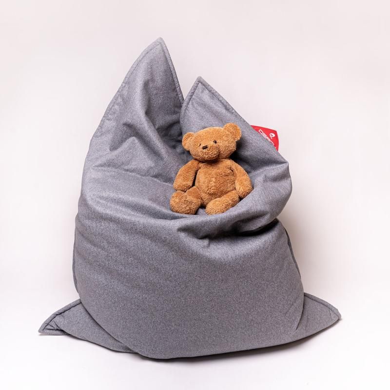 Sitzsack der HDI Dämmstoff-Vertriebs GmbH & Co.KG mit Teddybär