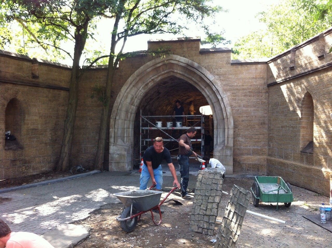 Riedrich Greenery and Landscaping