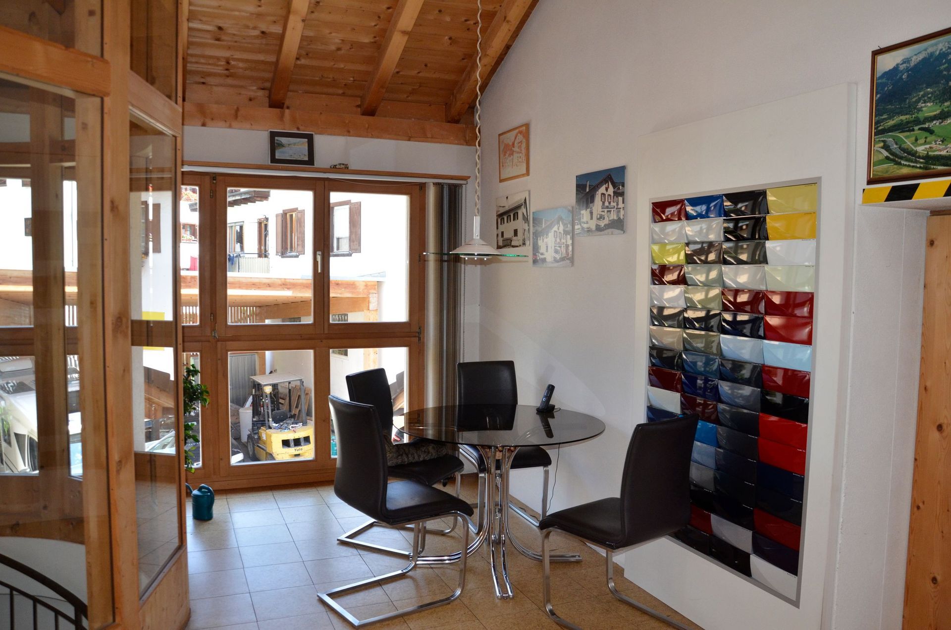 Verkaufsraum - Garage Riedhauser AG