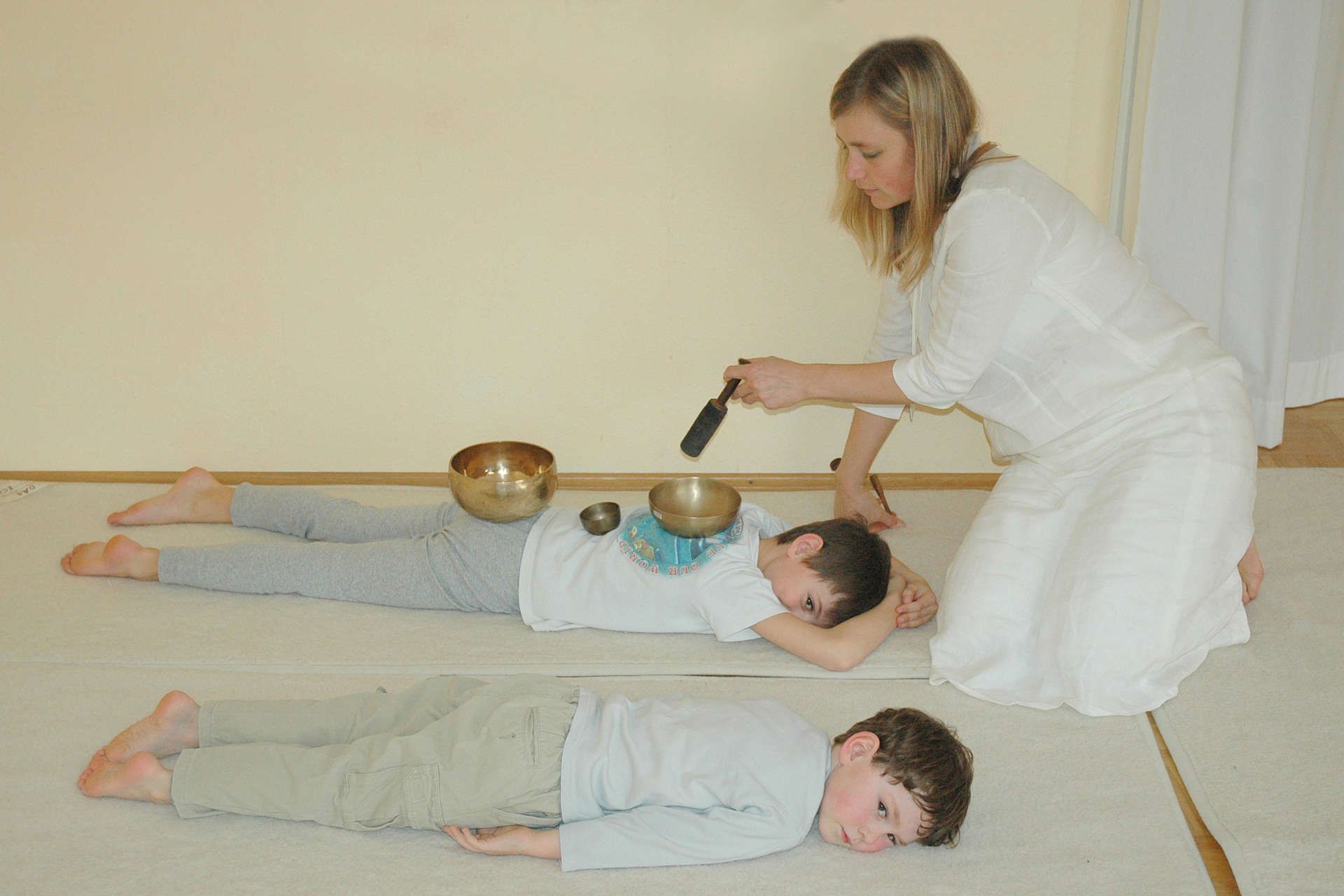 Kinderyoga Kurs mit Klangschalen