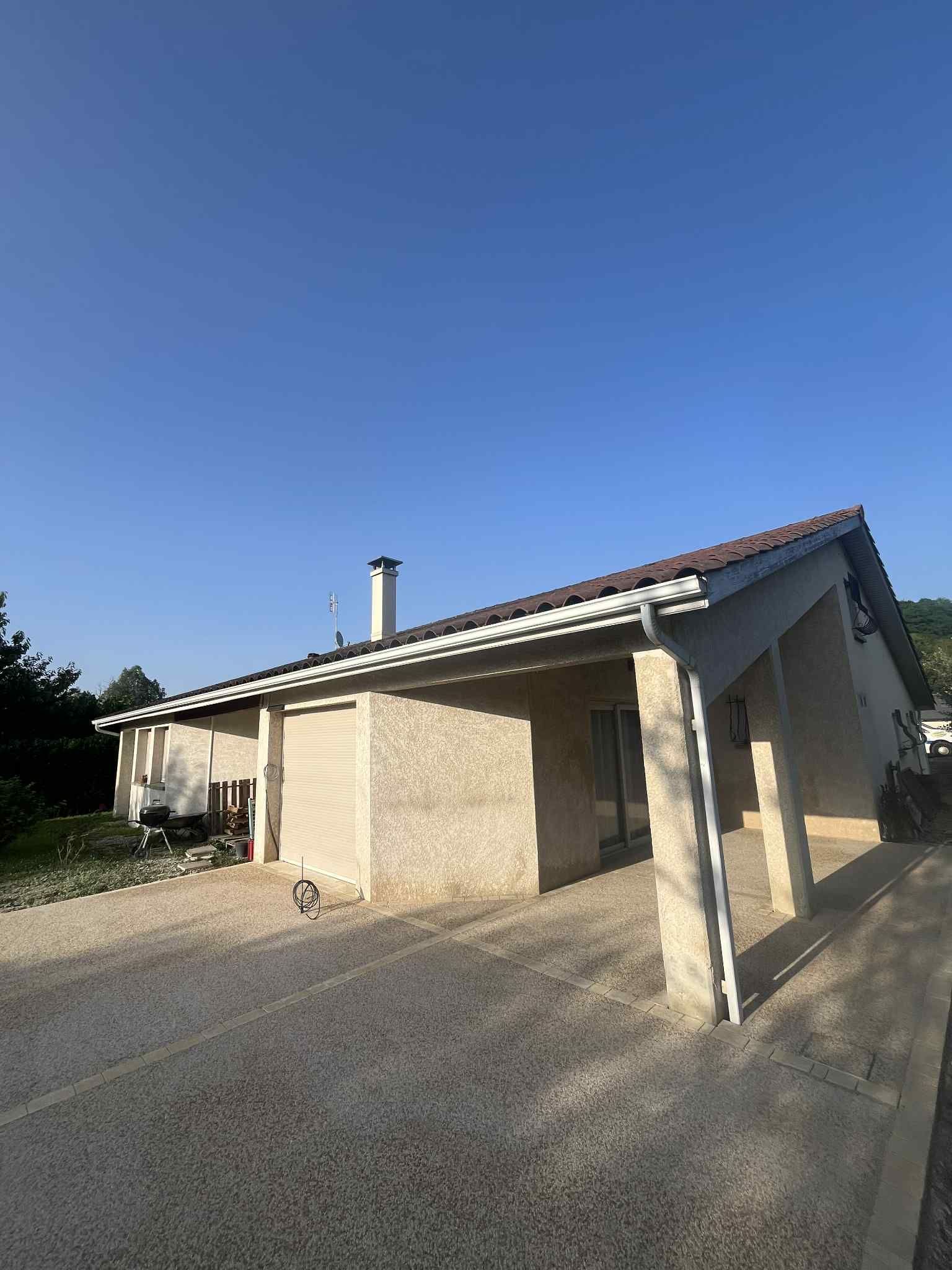 Pavillon de plain pied et dallage de sol 