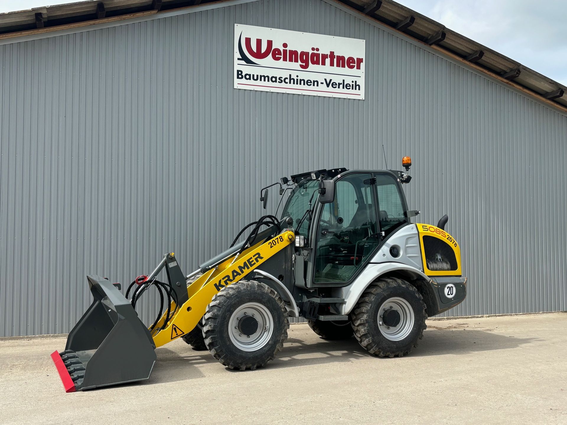 Weingärtner Baumaschinen – Radlader Kramer 5085 auf Firmengelände