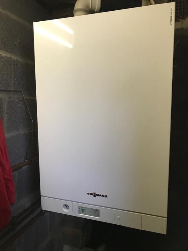 Chaudière à gaz blanche de la marque Viessmann