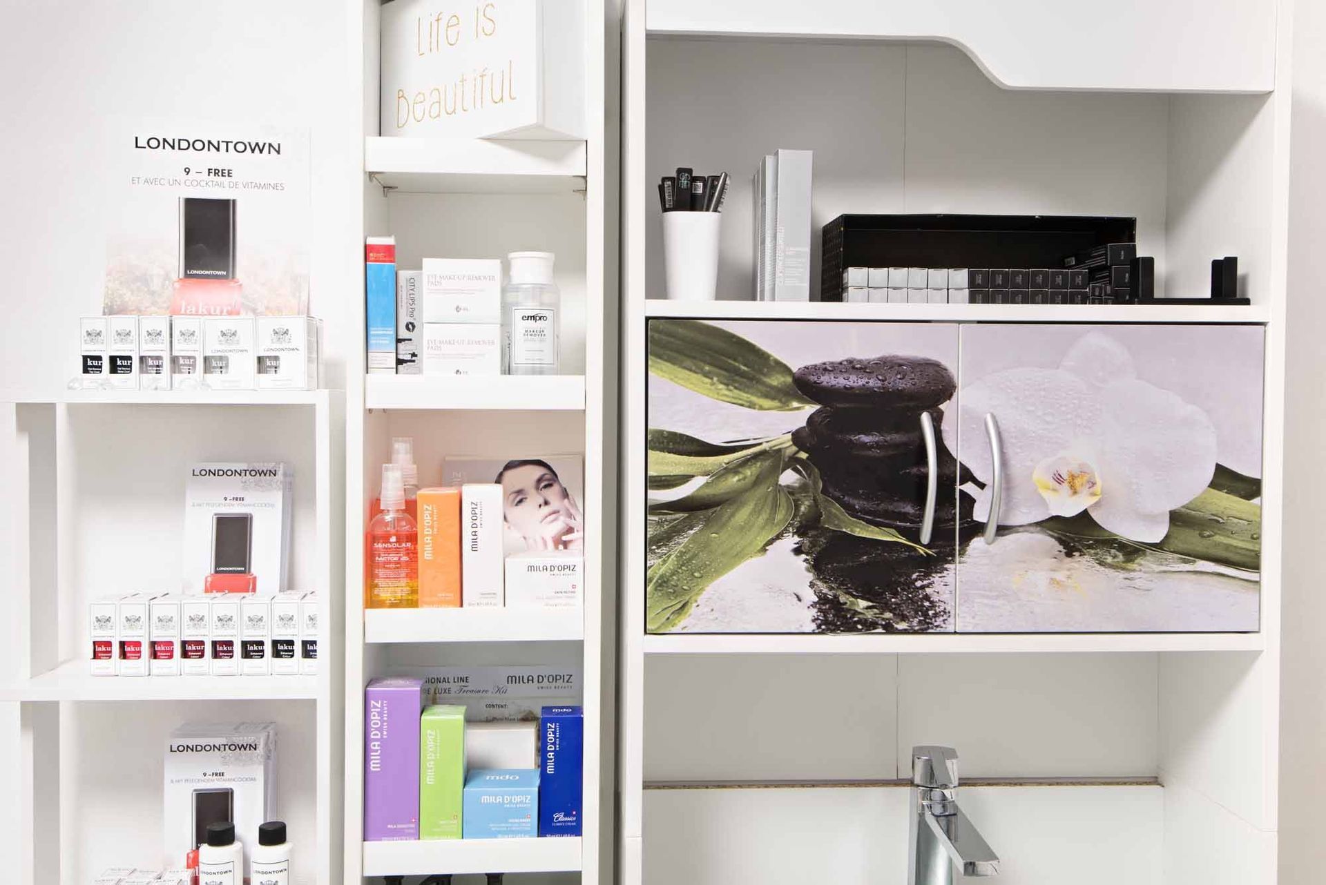 Cosmetics Sara Vannozzi| Zürich