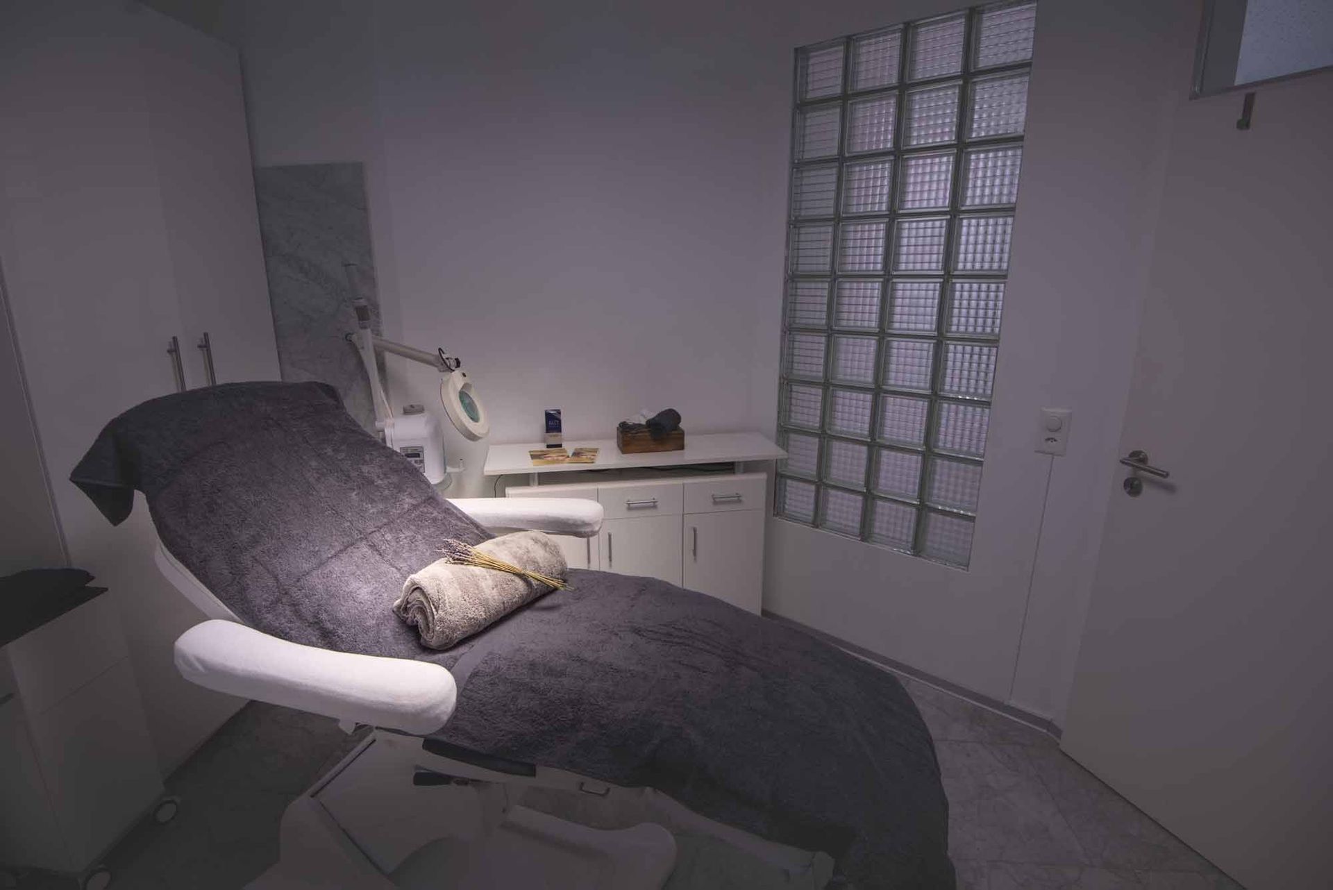 Cosmetics Sara Vannozzi| Zürich