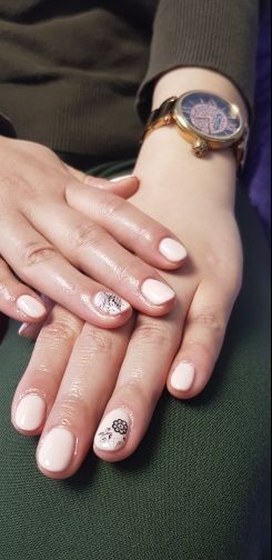 Cosmetics Sara Vannozzi| Zürich