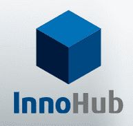 Blaues Würfelsymbol über dem Text „InnoHub“.