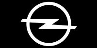 Weisses Opel-Logo auf schwarzem Hintergrund.